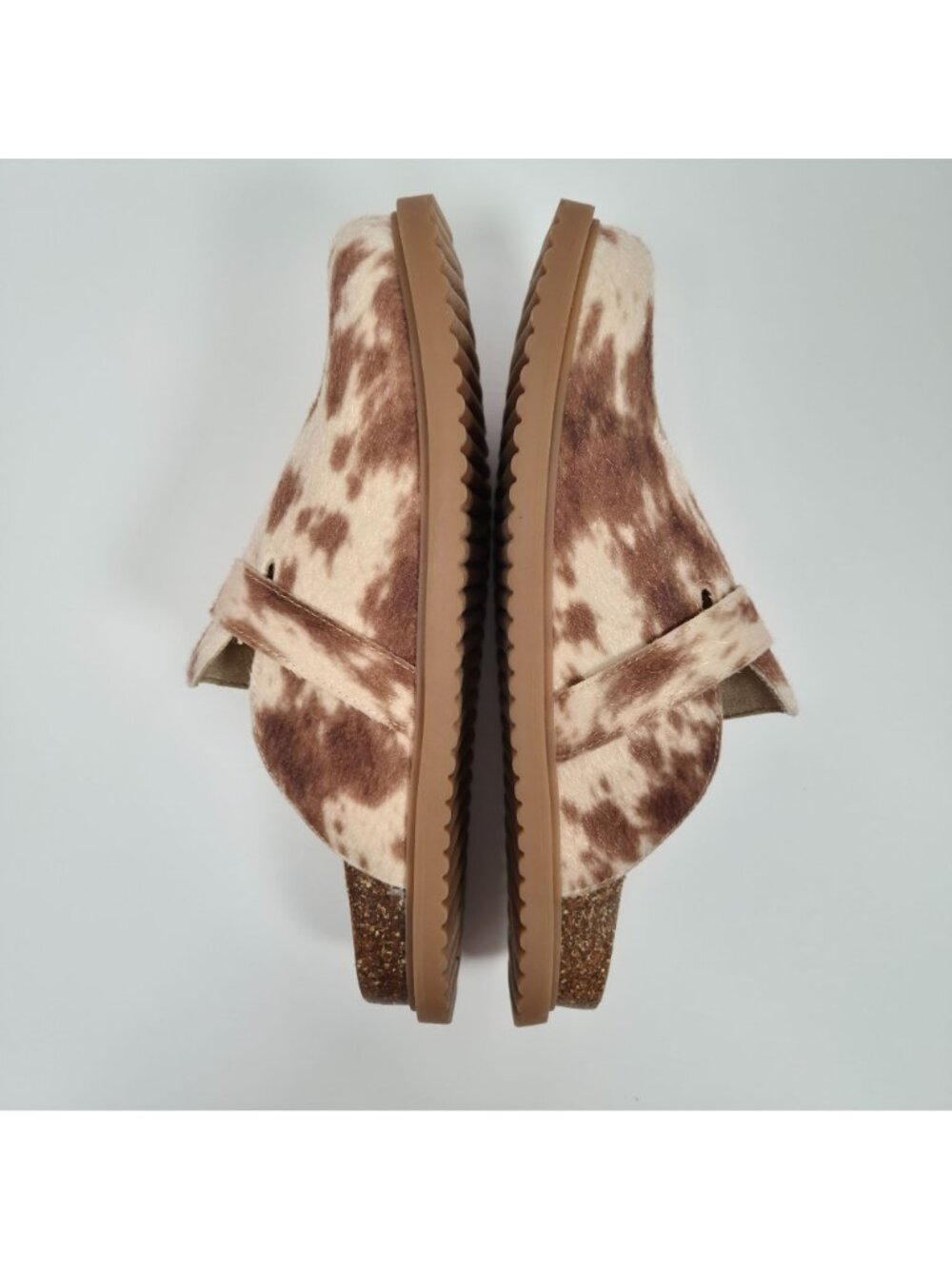 DV by Dolce Vita Yeehaw Women's Brown Faux Calf Hair Mule Clogs US Size 9 - Picture 5 of 8